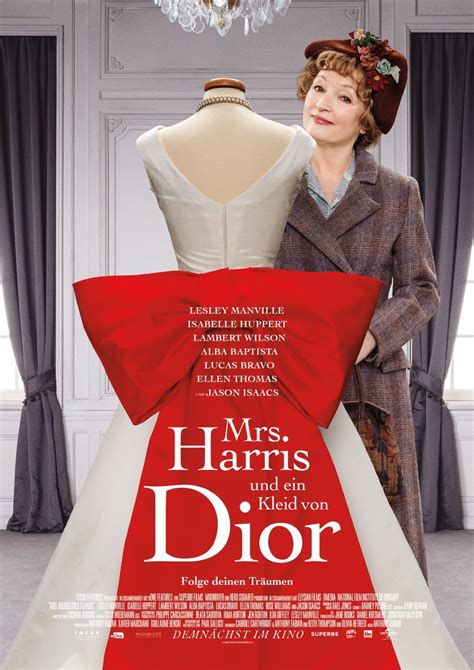 frau und das kleid von dior|Mrs. Harris und ein Kleid von Dior – Wikipedia.